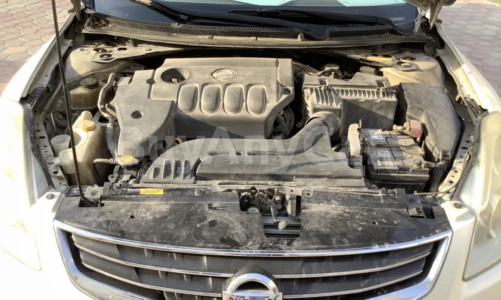 Vehicle photo 8