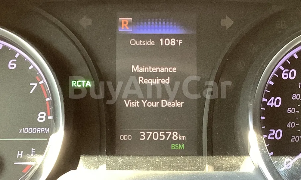 Vehicle photo 9