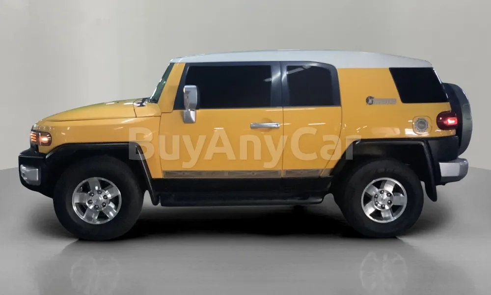 Vehicle photo 4