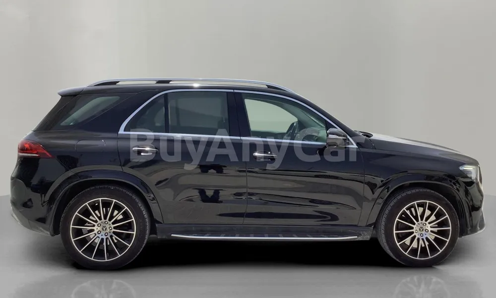 Vehicle photo 3