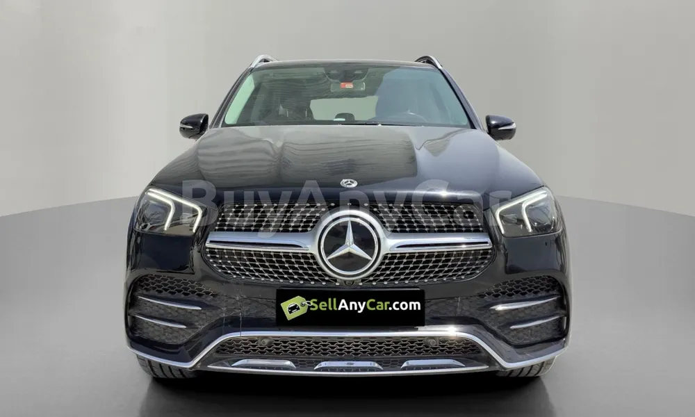 Vehicle photo 1