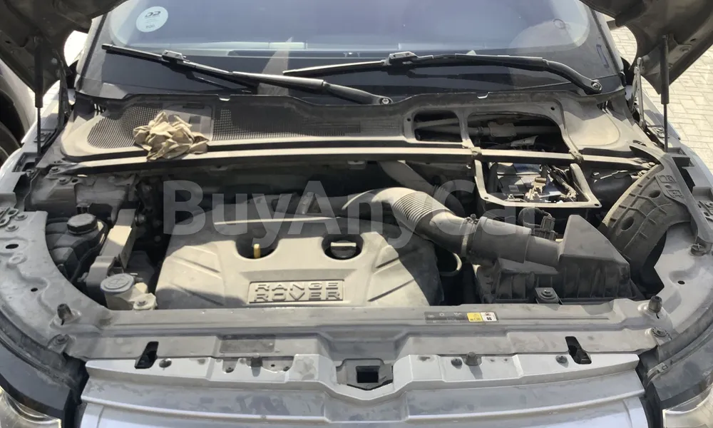 Vehicle photo 7