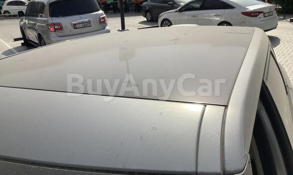 Vehicle photo 6
