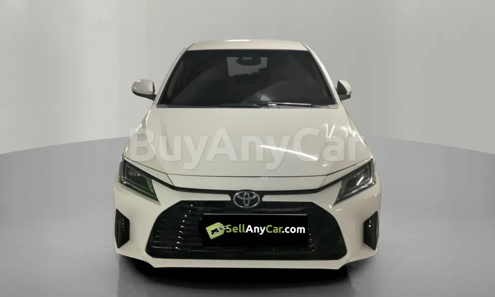 Vehicle photo 1