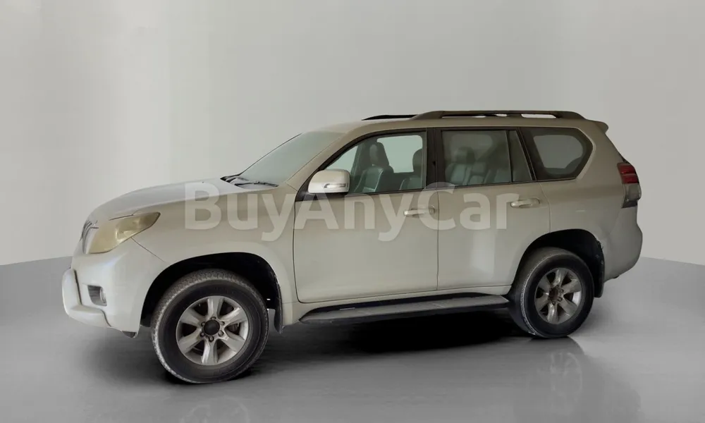 Vehicle photo 4