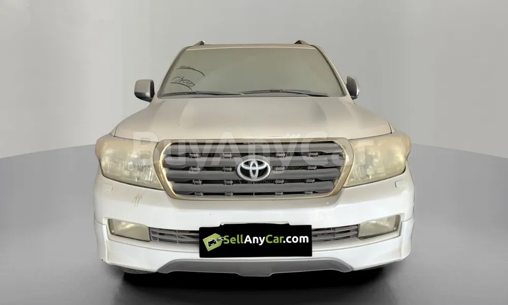Vehicle photo 1