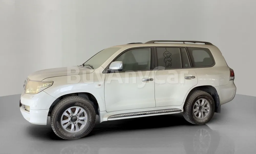 Vehicle photo 3