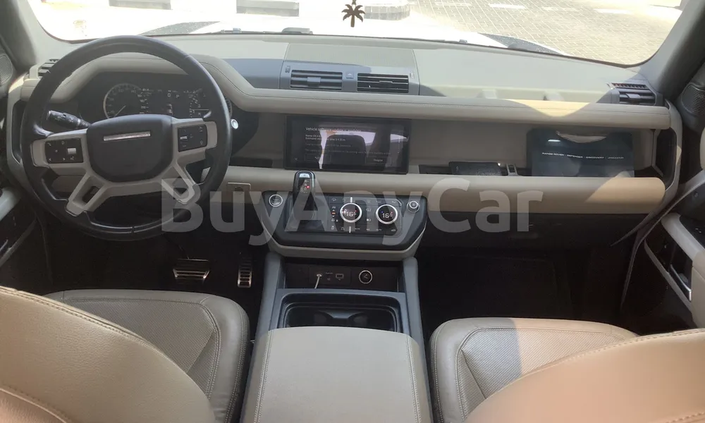 Vehicle photo 8
