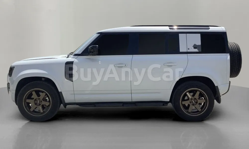 Vehicle photo 4