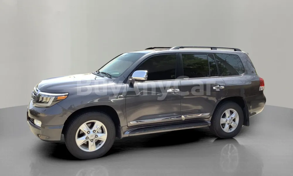 Vehicle photo 4