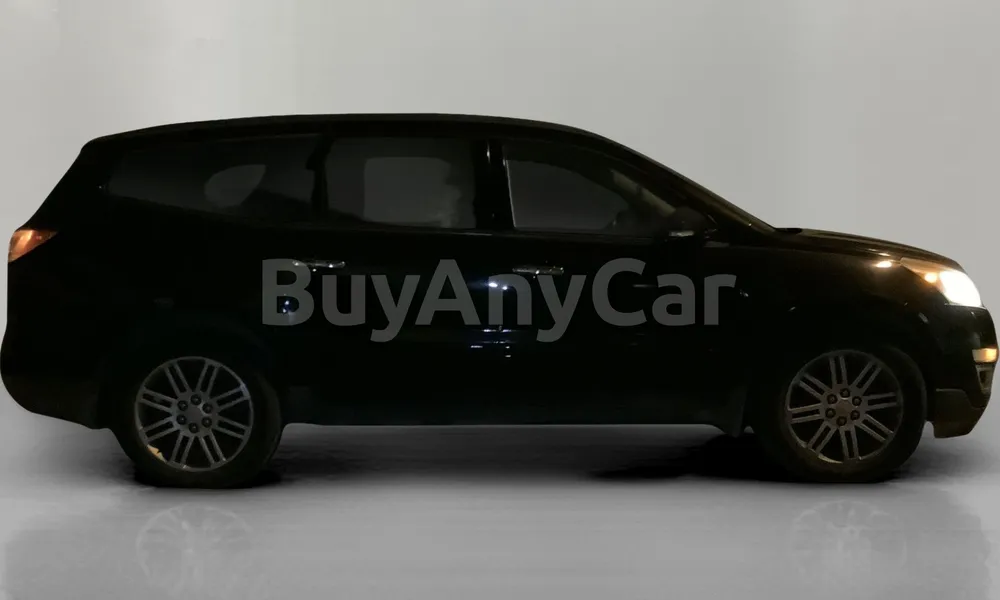 Vehicle photo 3