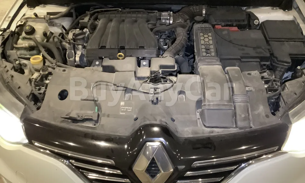 Vehicle photo 6