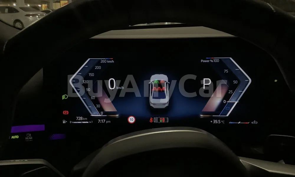 Vehicle photo 6
