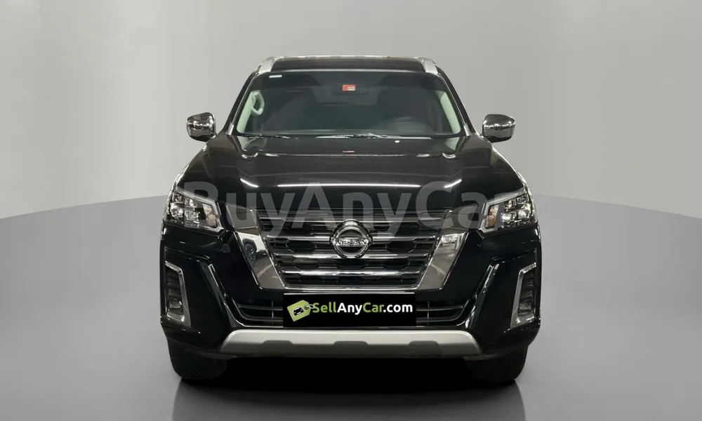 Vehicle photo 1