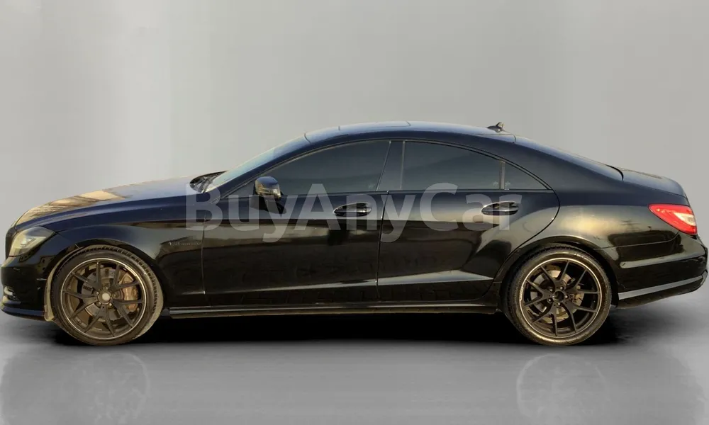 Vehicle photo 4