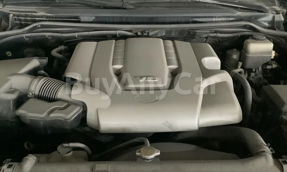 Vehicle photo 7