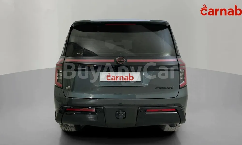Vehicle photo 2