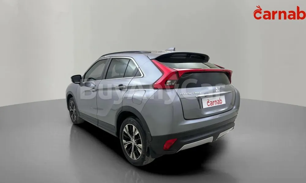 Vehicle photo 8