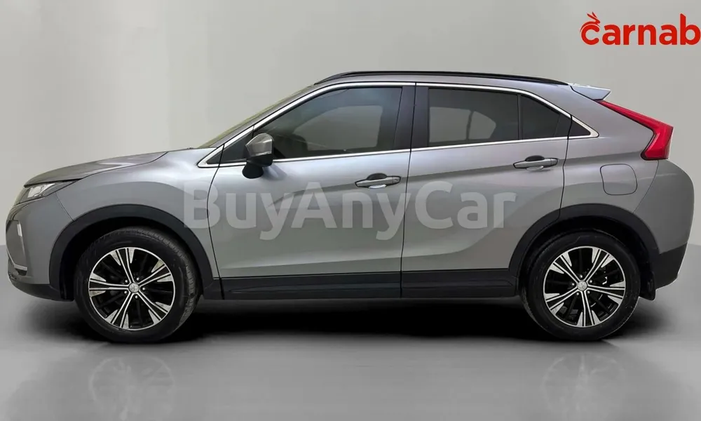 Vehicle photo 5