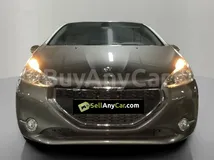 Peugeot 208 2013