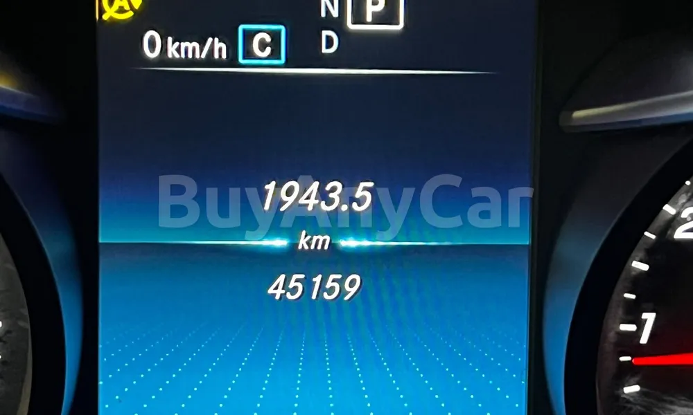 Vehicle photo 6