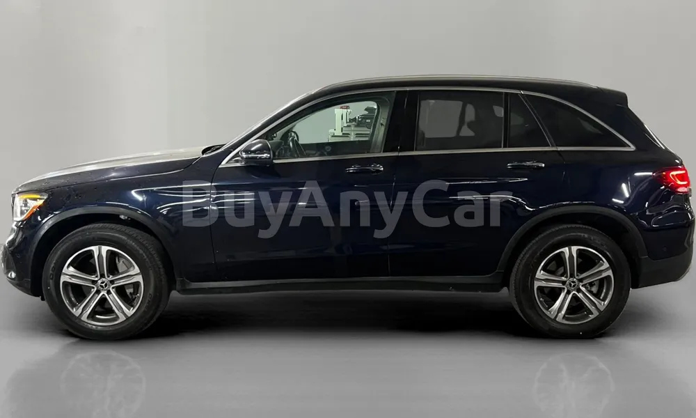 Vehicle photo 4