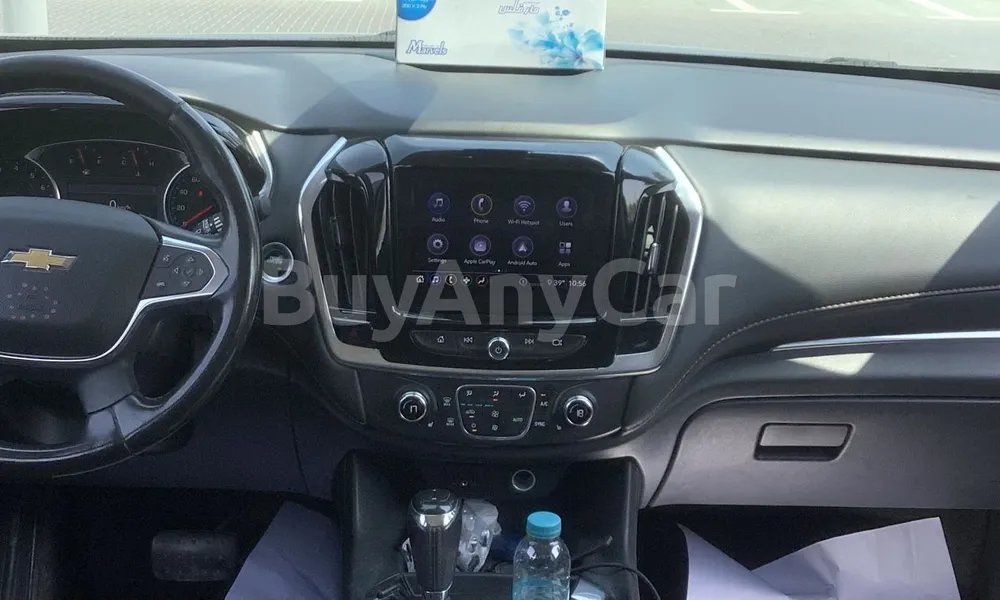 Vehicle photo 7