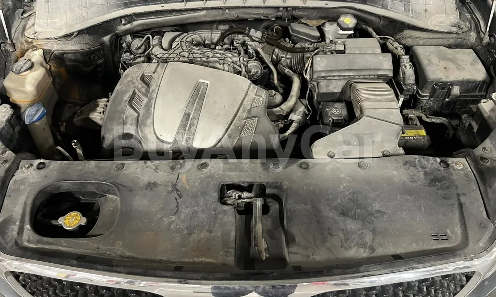 Vehicle photo 9