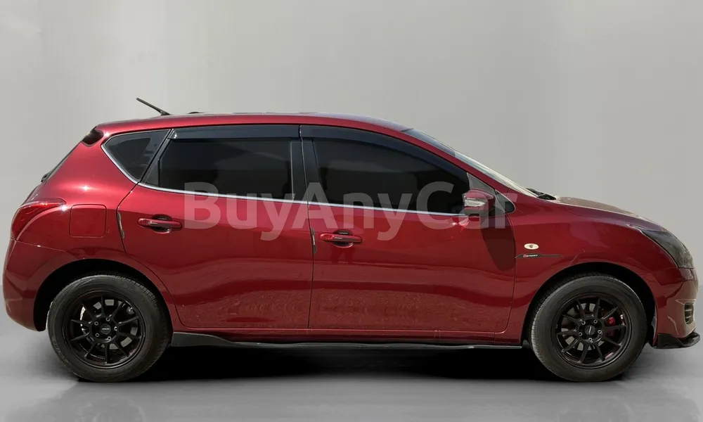 Vehicle photo 3