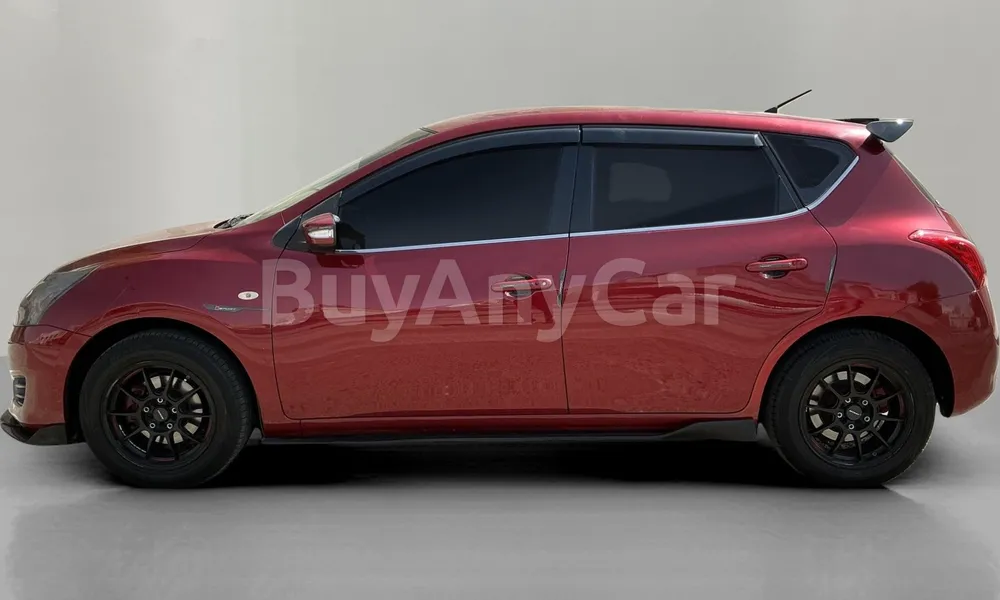 Vehicle photo 4