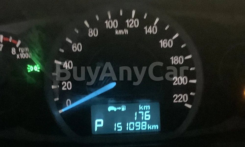 Vehicle photo 7