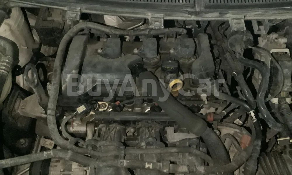 Vehicle photo 6