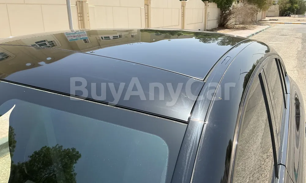 Vehicle photo 6