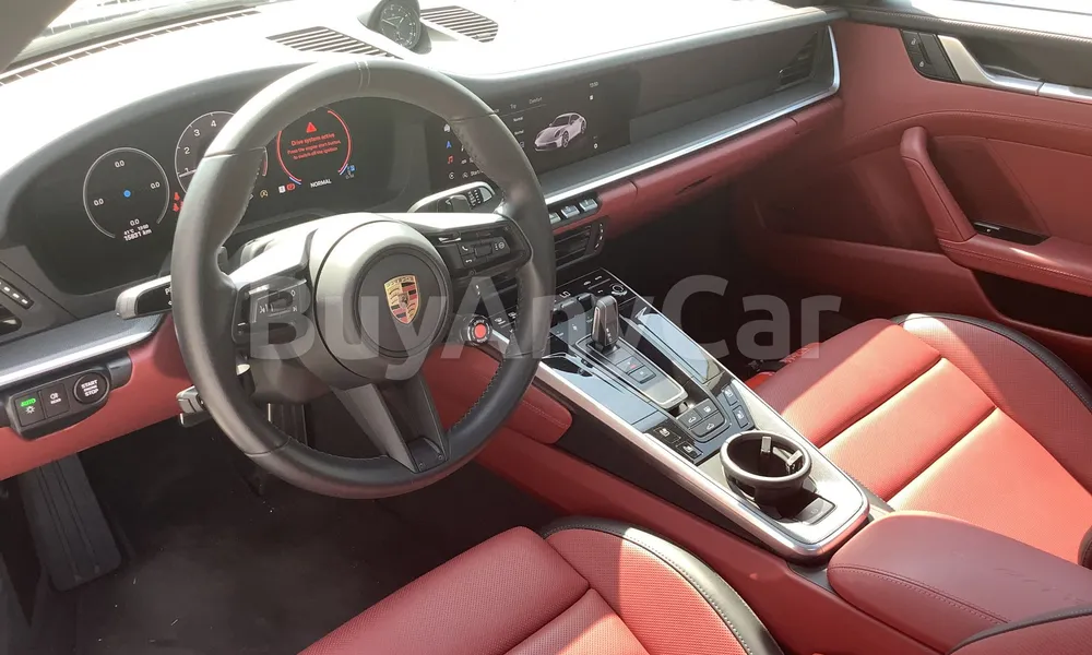 Vehicle photo 9