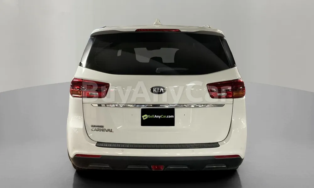 Vehicle photo 2
