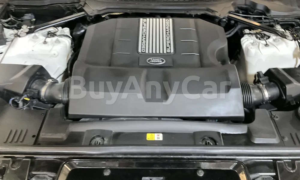 Vehicle photo 7