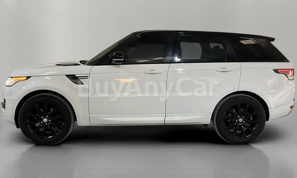 Vehicle photo 4