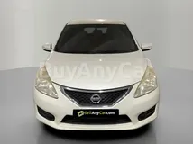 Nissan Tiida 2014