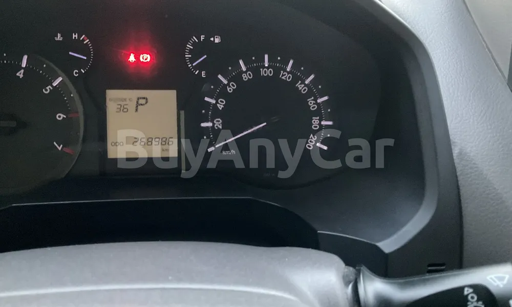 Vehicle photo 7
