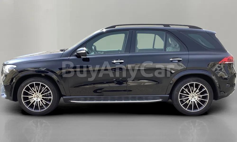 Vehicle photo 4