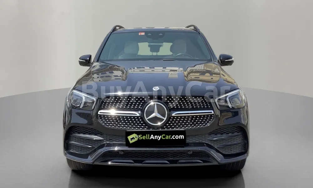 Vehicle photo 1