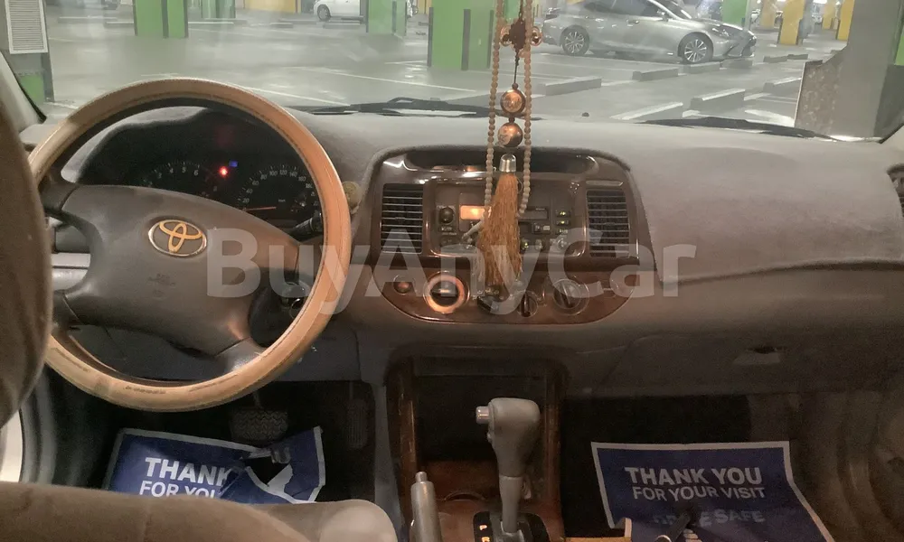 Vehicle photo 8