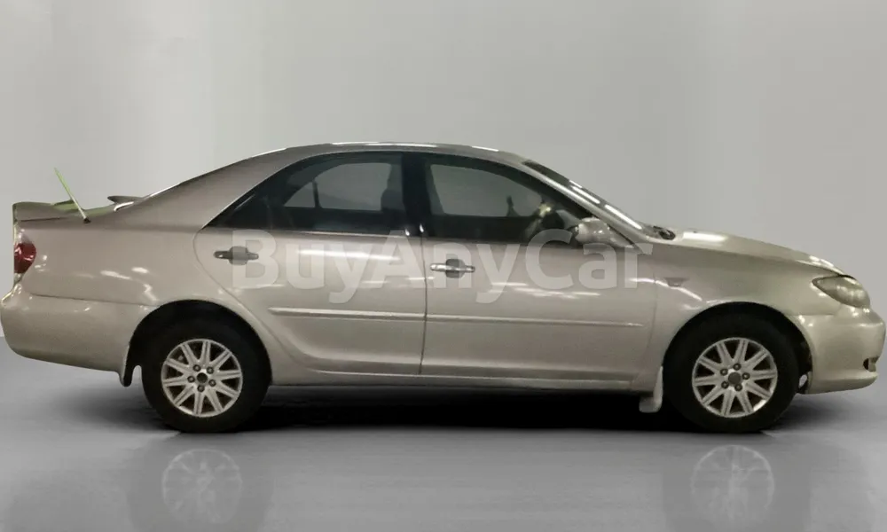 Vehicle photo 3