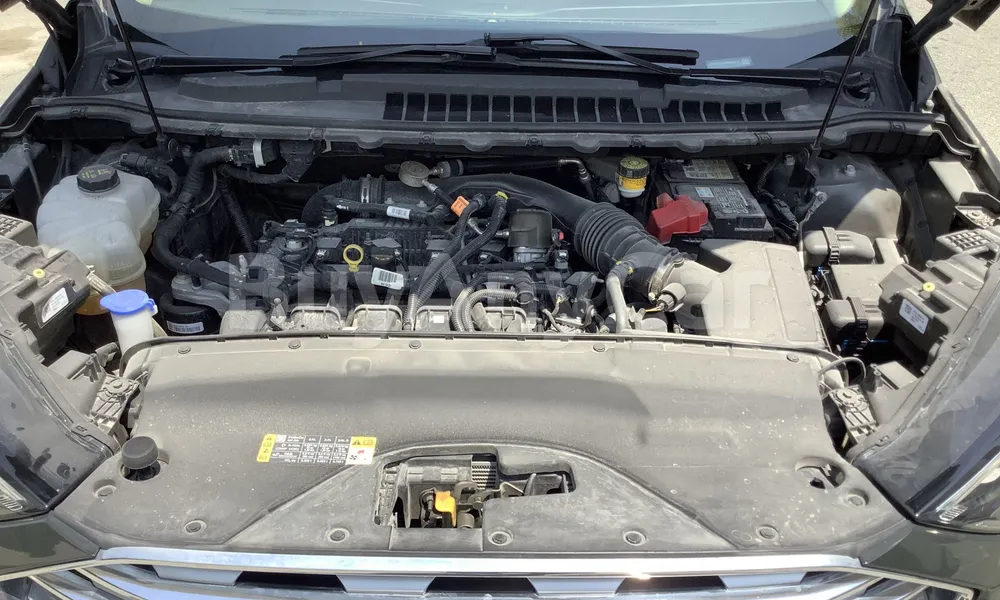 Vehicle photo 6