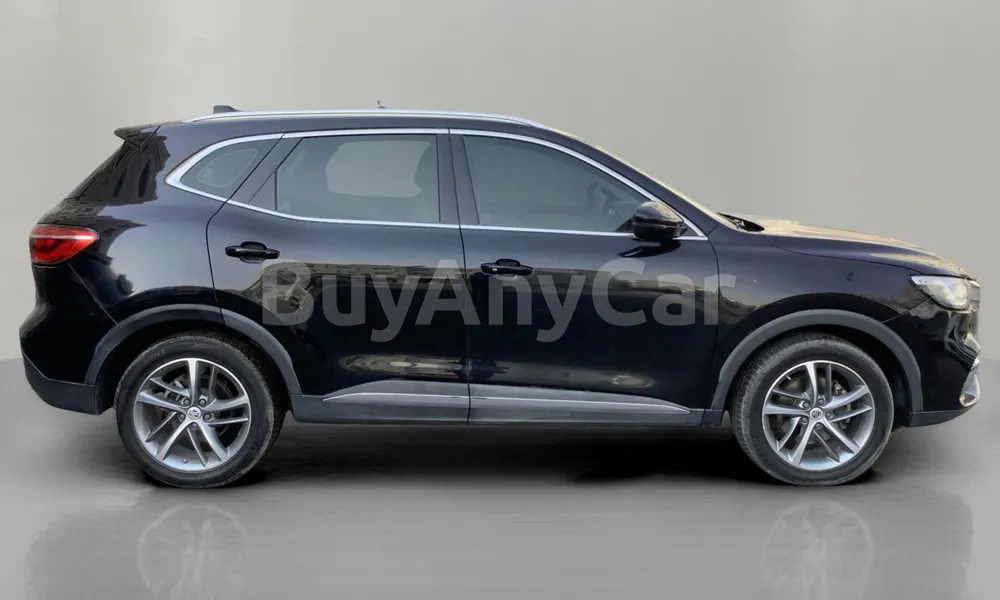 Vehicle photo 3