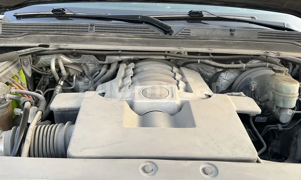 Vehicle photo 7