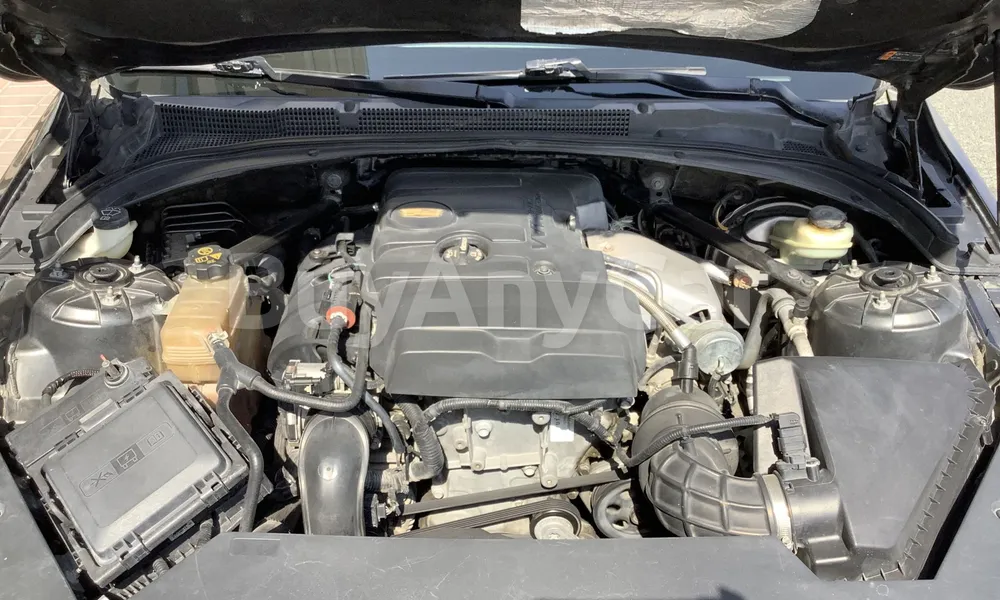 Vehicle photo 6