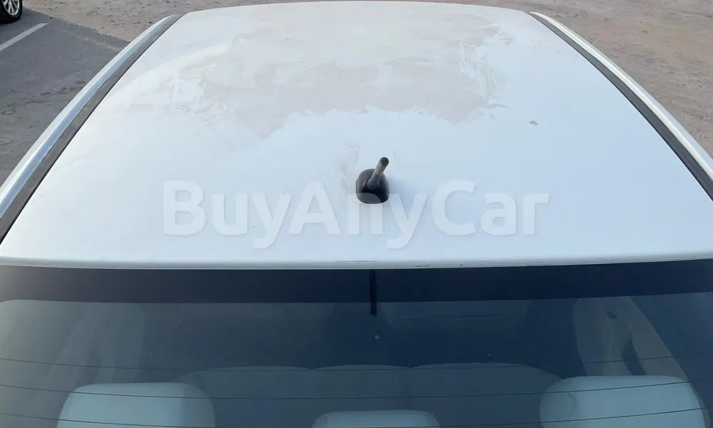 Vehicle photo 5