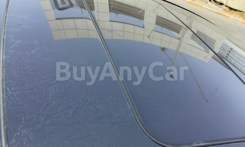 Vehicle photo 6