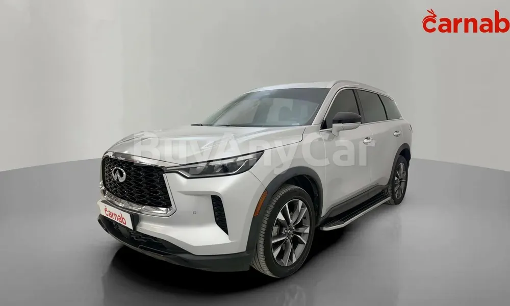 Vehicle photo 6